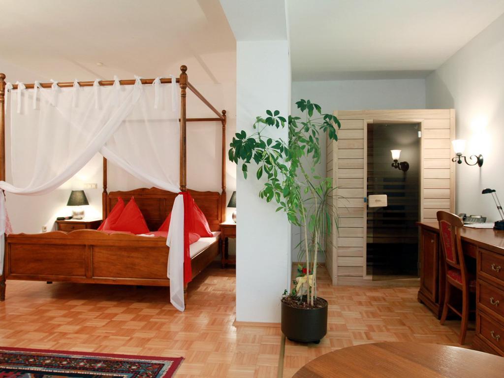 Steinschalerhof Hotel Warth  Екстериор снимка