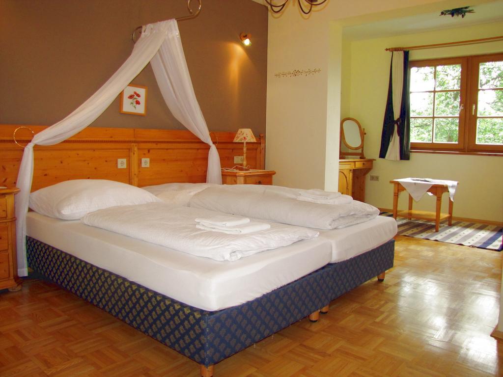 Steinschalerhof Hotel Warth  Екстериор снимка